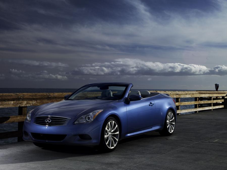  Infiniti G37 Convertible 2008 года  (EU) (фото 10 из 39)